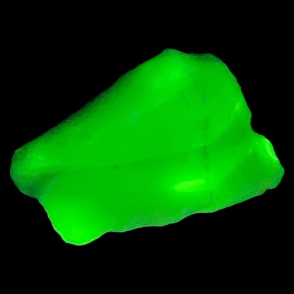 Lime Green Art Glass Cullet Glowing Manganese Slag Glass #5GL26 - Picture 1 of 7
